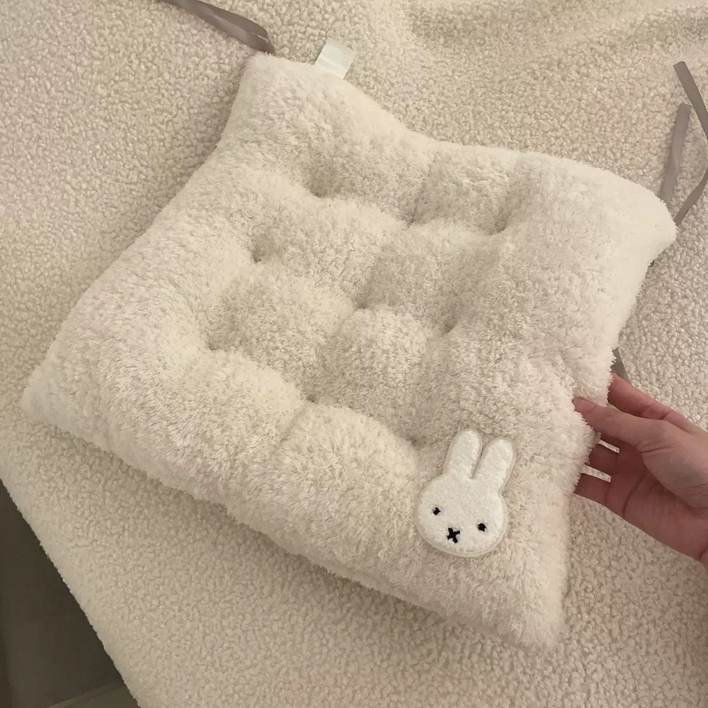 Desk Setup Rug - Miffy Rabbit Verdicktes Sitzkissen, niedliches Bürostuhlpolster,
